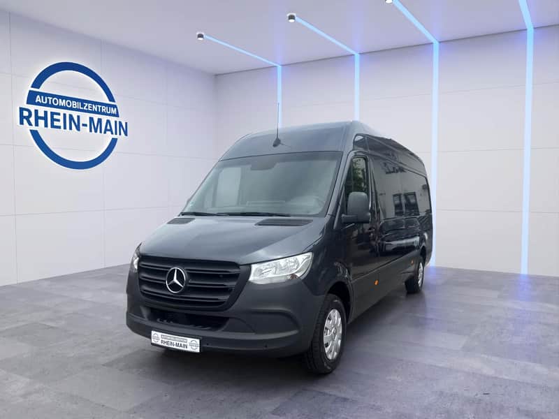 Mercedes-Benz Sprinter 316 CDI Maxi im Studio des Automobilzentrums Rhein-Main