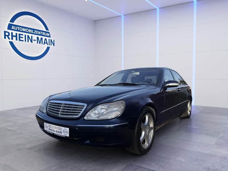 Mercedes-Benz S 600 L V12 im Studio des Automobilzentrums Rhein-Main