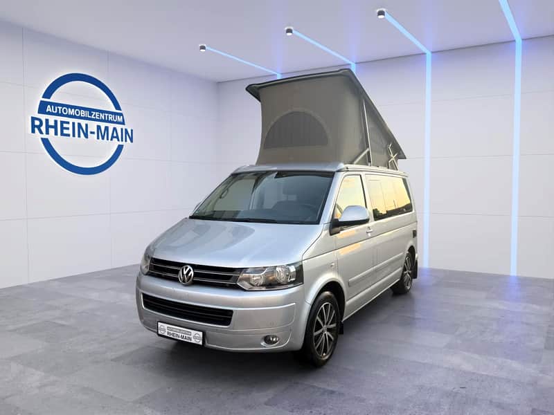 VW T5 California Comfortline im Studio des Automobilzentrums Rhein-Main