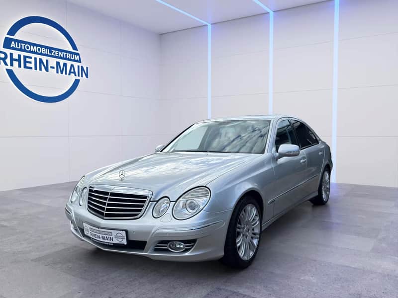 Mercedes-Benz E 220 CDI Avantgarde im Studio des Automobilzentrums Rhein-Main