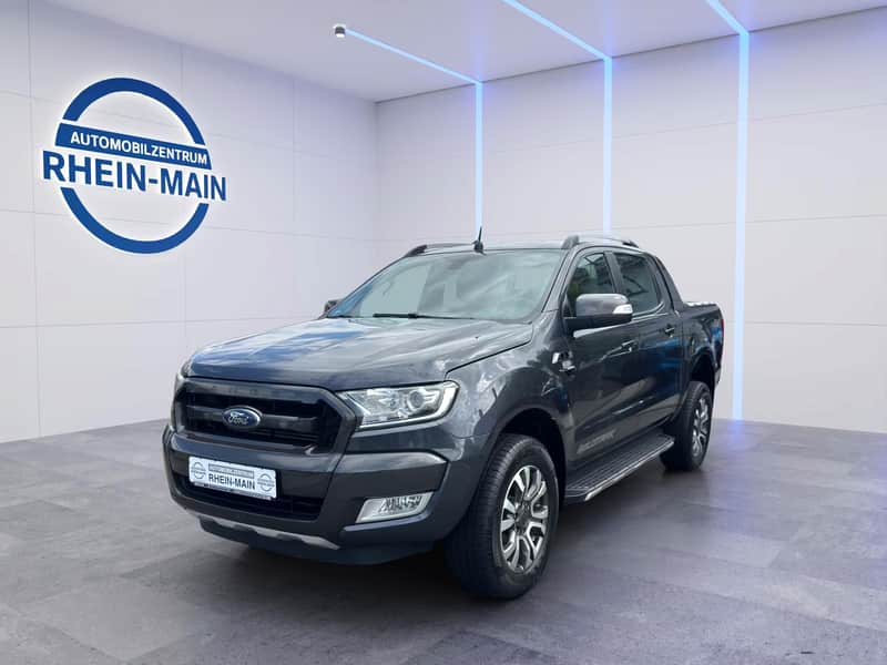 Ford Ranger Wildtrak DoKa im Studio des Automobilzentrums Rhein-Main