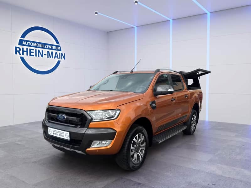 Ford Ranger Wildtrak DoKa 4x4 Hardtop im Studio des Automobilzentrums Rhein-Main